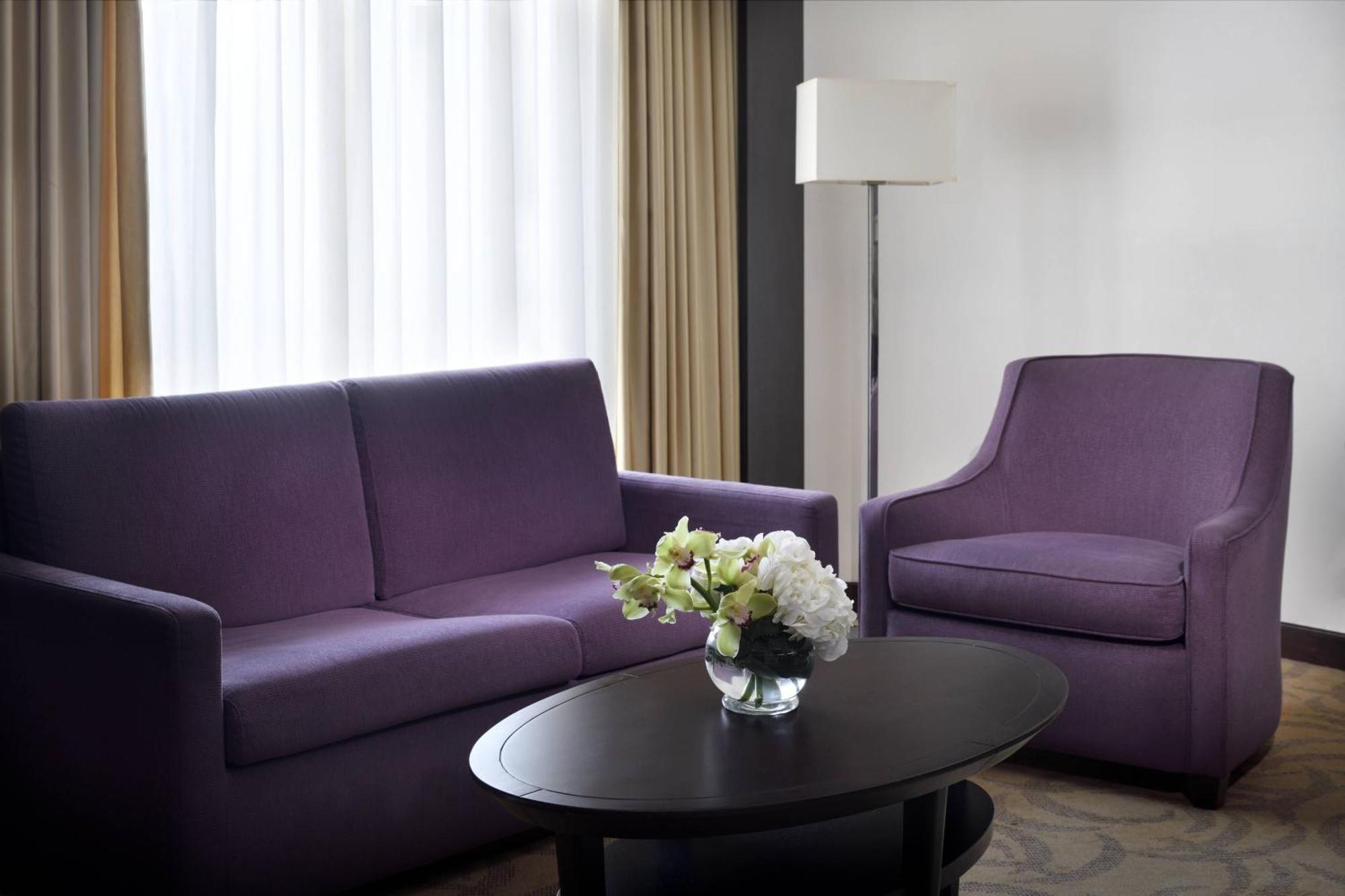 Hotel Courtyard By Marriott Diplomatic Quarter 4*