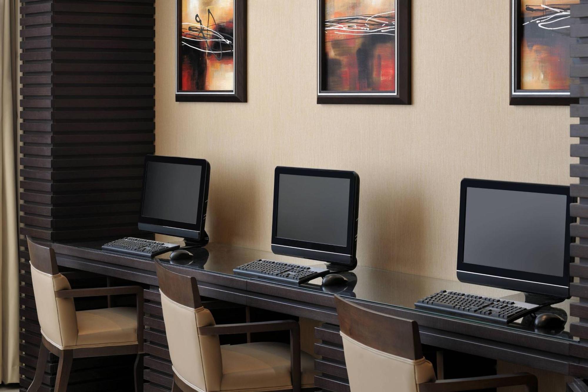 Hotel Courtyard By Marriott Diplomatic Quarter Riyadh