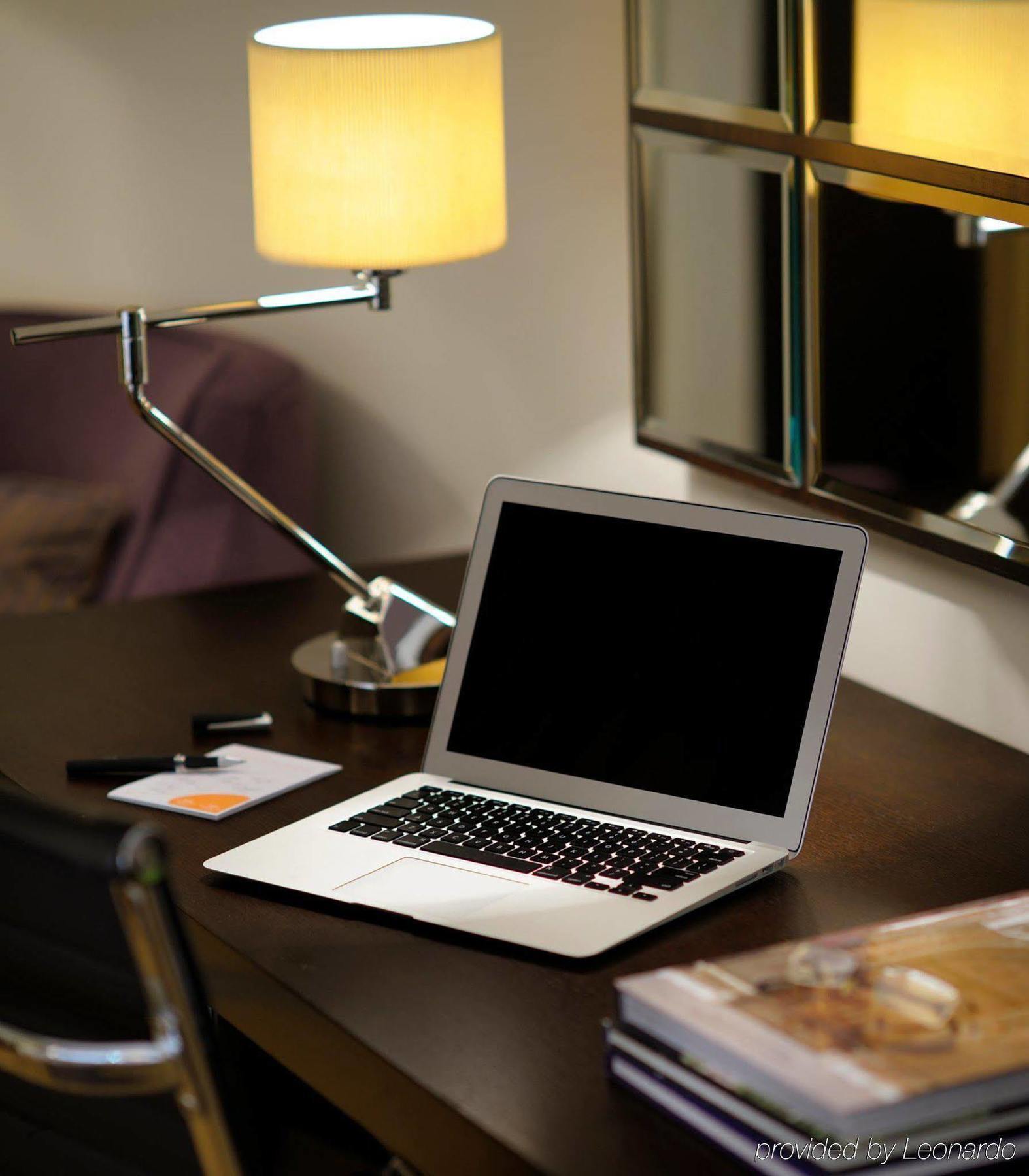 Hotel Courtyard By Marriott Diplomatic Quarter 4*